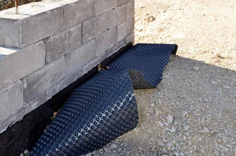 Quelles sont les étapes pour faire l'étanchéité d'un mur enterré ?, Borgo, Cap Étanchéité